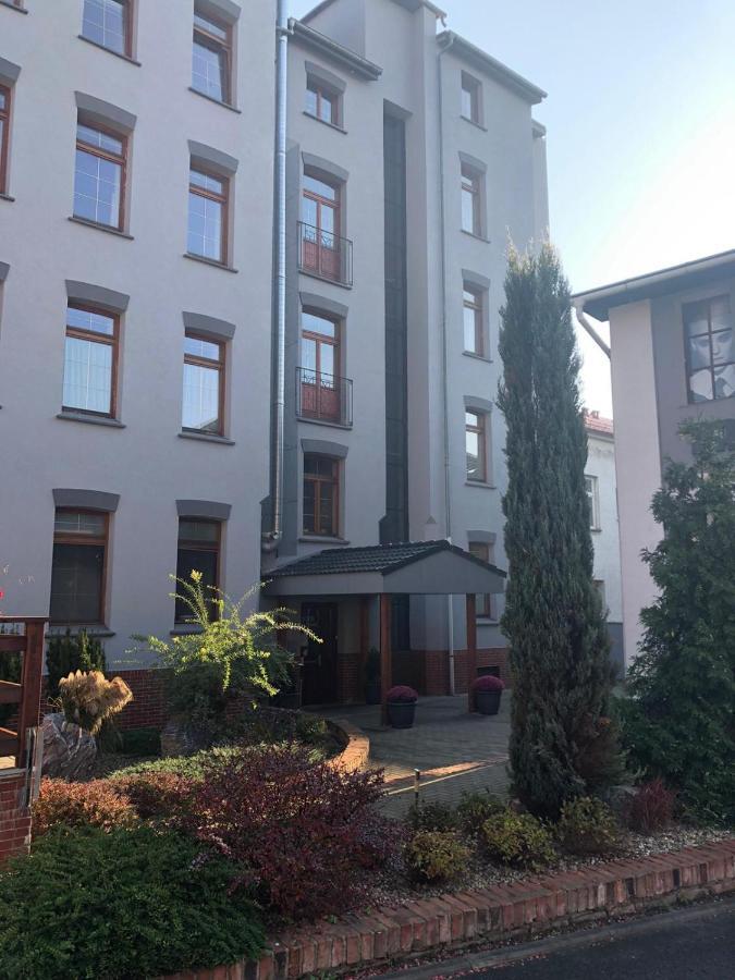 Hotel Na Kafkove Острава Экстерьер фото